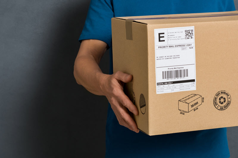 Comparing Expedited and Priority Shipping: What's the Difference?